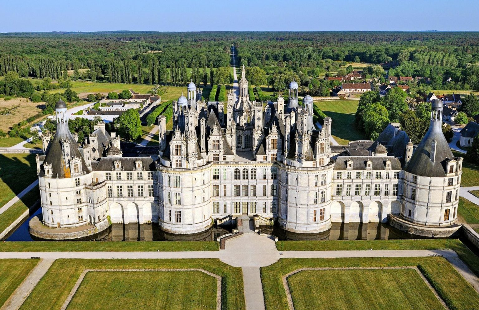 Замок Шамбор Во Франции